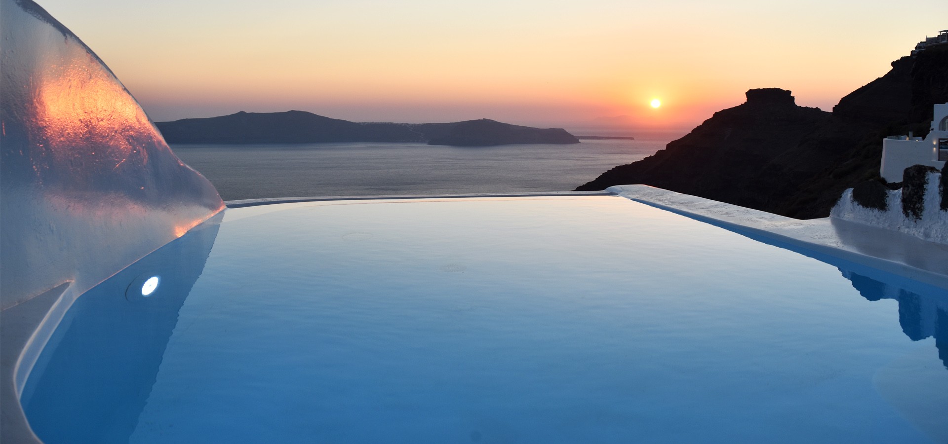 Sun Rocks Hotel Suites Firostefani Holidays Santorini